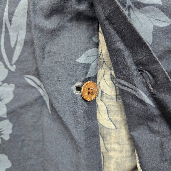 Hawaii‎ Reserve Collection Shirt Mens Large/XL Blue Tiki Tribal Tropical Camp - Picture 8 of 9